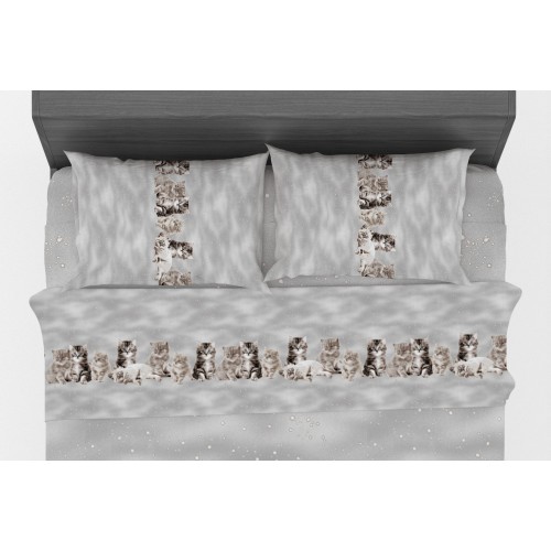 Sheet with cats on gray