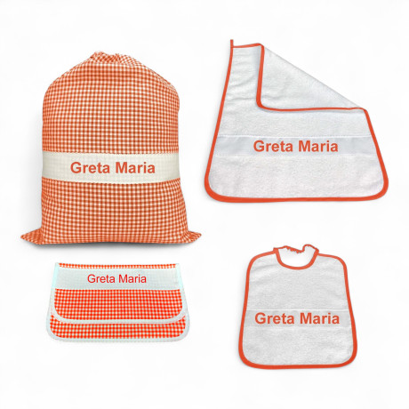 Ensemble de jardin d’enfants 4 pièces avec nom brodé - sachet, sac, bavoir et serviette