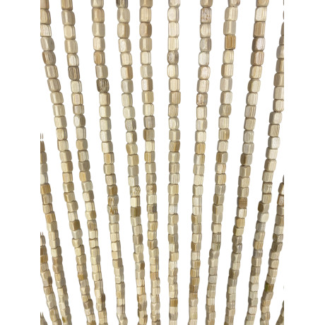 Cortina de madera beige con hilos de bambú para uso en interiores