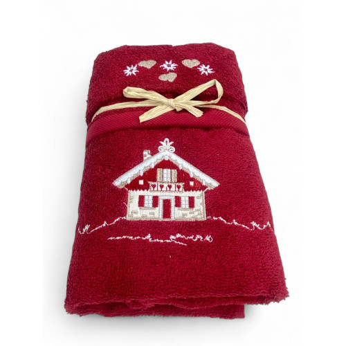 Asciugamano bordeaux con ricamo chalet tirolese e cuori beige in stile montagna